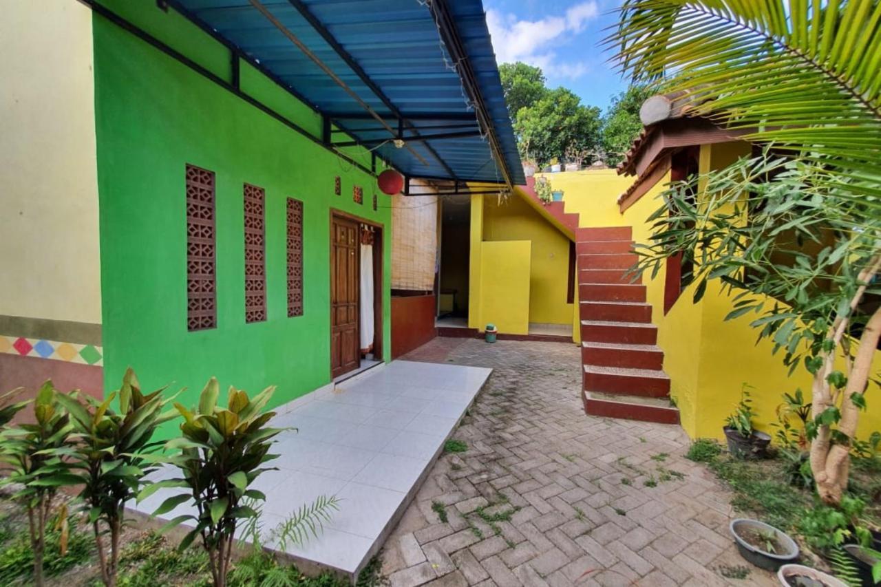 Apartamento New Puri Amalia Banyuwangi  Exterior foto