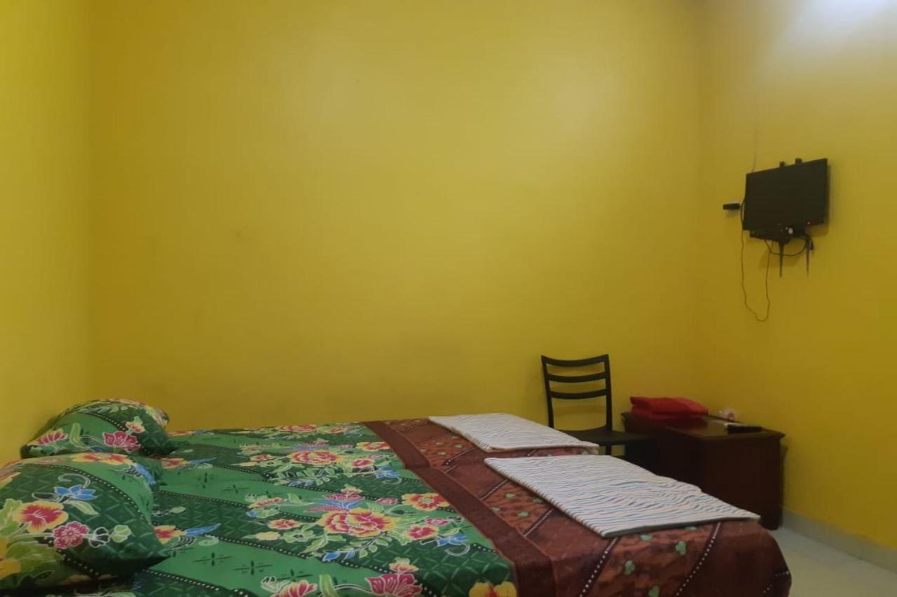 Apartamento New Puri Amalia Banyuwangi  Exterior foto