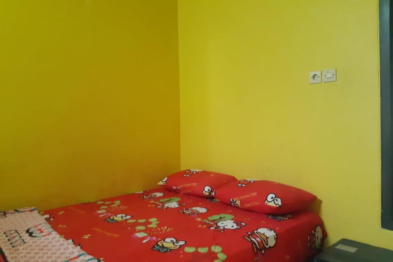 Apartamento New Puri Amalia Banyuwangi  Exterior foto